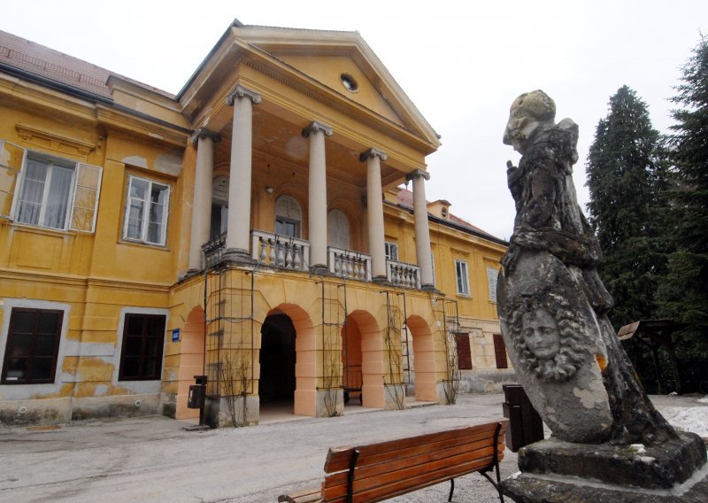 Pacijenta bolnice u Novom Marofu usmrtio požar na aparatu za kisik, župan zatražio izvješće