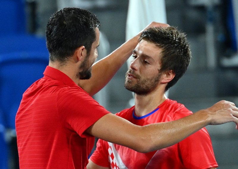 [FOTO] Teniski meč koji je ušao u olimpijsku povijest i koji je odjeknuo u svijetu odigrali su Hrvati; Mektić i Pavić u fantastičnom finalu bolji od Čilića i Dodiga za svoje prvo zlato: Sanjaš o ovome...