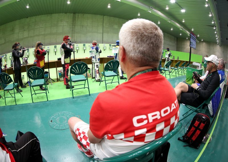 Loše vijesti iz Tokija; stanje hrvatskog trenera kojem je pozlilo na Olimpijskim Igrama 'iznimno je teško'