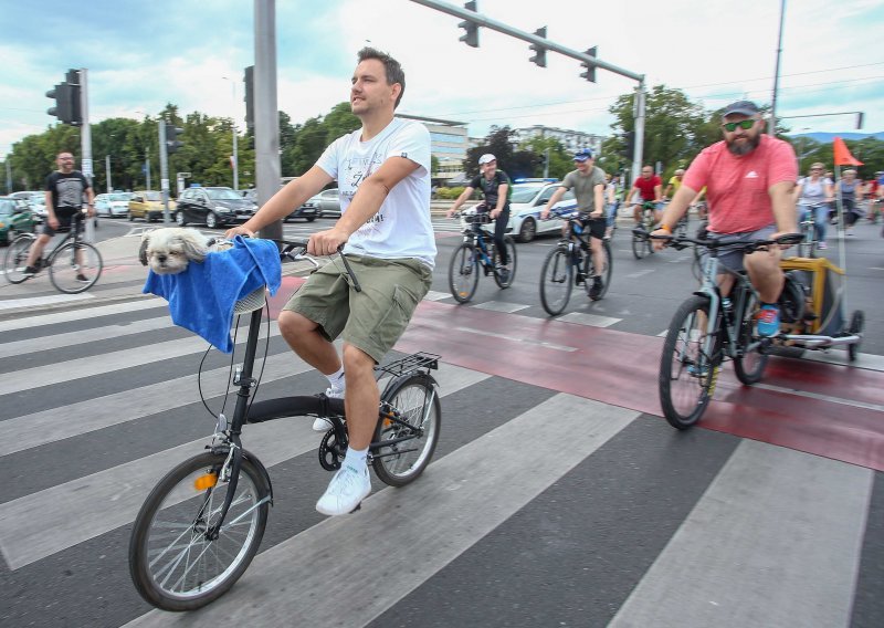 Sindikat biciklista traži da se zakonskim izmjenama omogući sigurnije kretanje biciklista