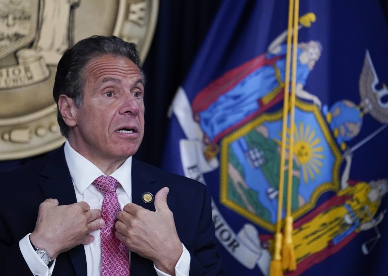Njujorški guverner u 'ozračju straha' spolno zlostavljao žene; on odbacuje sve optužbe