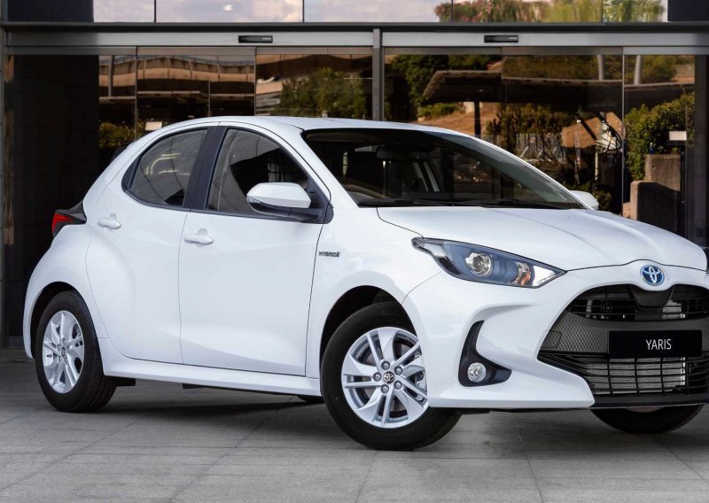 Toyota smanjuje proizvodnju zbog nestašice poluvodiča i covida 19