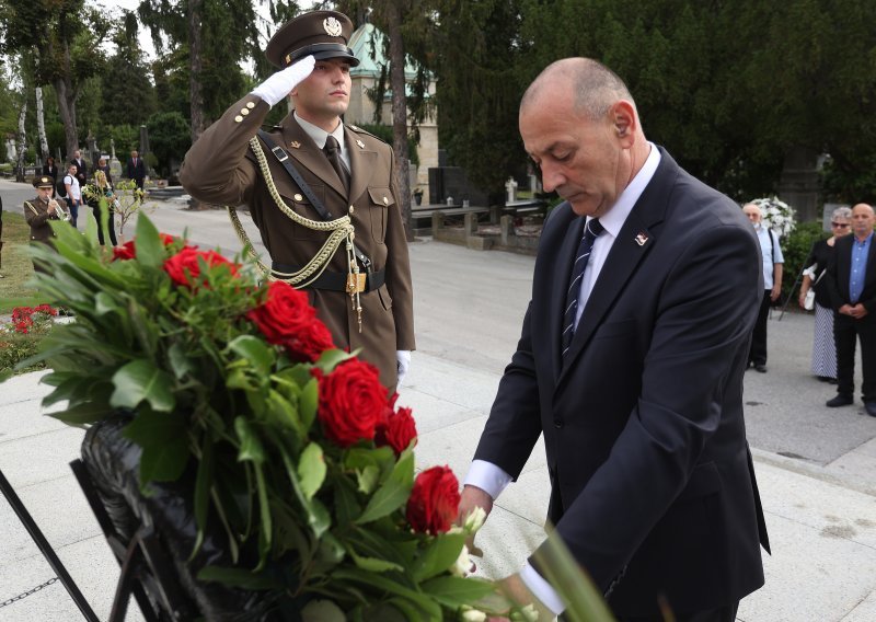 [VIDEO/FOTO] Medved: Ni u jednom trenutku nismo zanemarili temelj samostalne i suverene Hrvatske