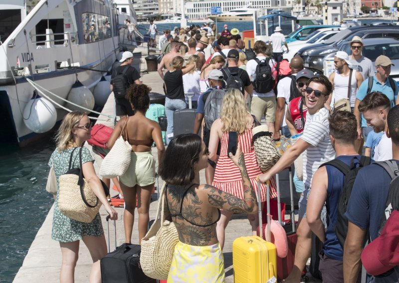 U lipnju domaćih turista više nego u istom mjesecu prije pandemije