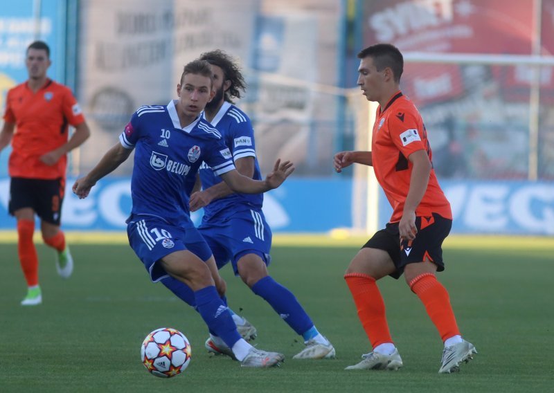 [VIDEO/FOTO] Slaven Belupo je izbjegao poraz u posljednjim trenucima utakmice; Šibenik je napokon došao do prvog boda