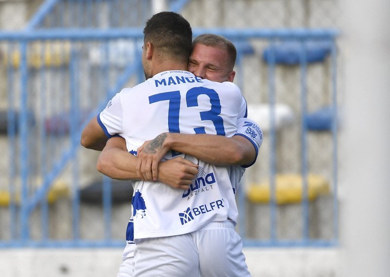 [VIDEO, FOTO] Osijek se dugo mučio, ali na kraju je uspio slomiti otpor Hrvatskog dragovoljca