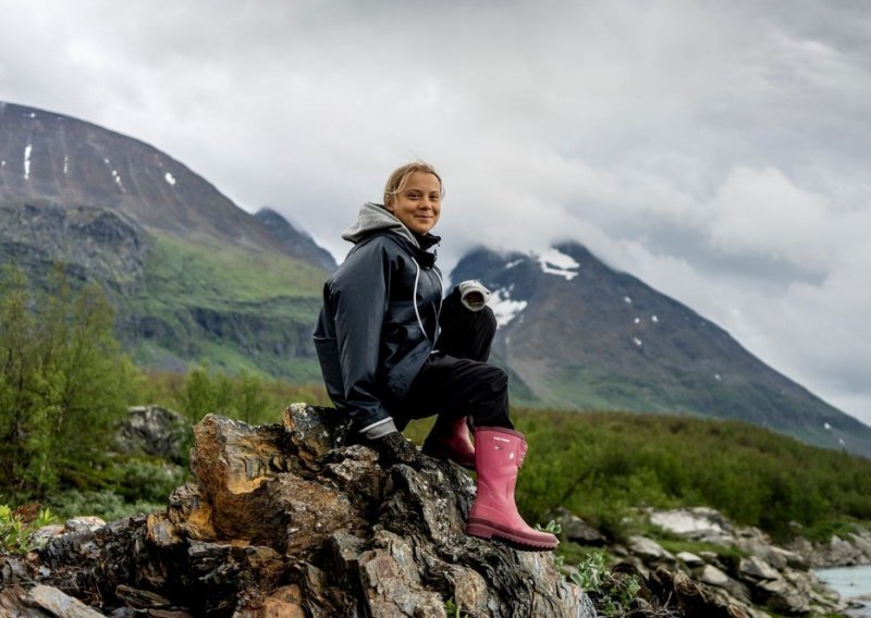 Greta Thunberg na naslovnici Voguea: Kritizirala brzu modu i otkrila da već godinama nije kupila novu odjeću