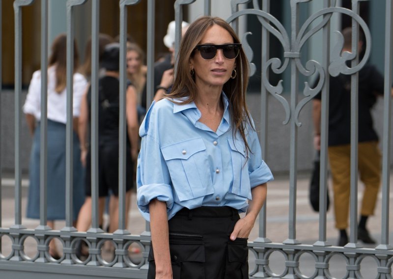 Sandale u ovoj boji podižu baš svaki stajling, a street style zvijezde znaju kako ih nositi