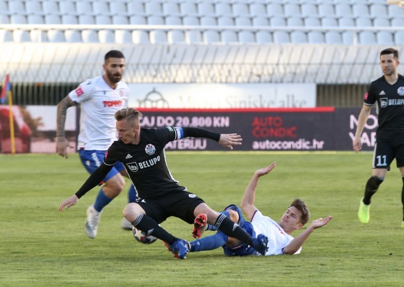 [VIDEO/FOTO] Hajduk svladao neugodni Slaven Belupo; gostima presudili Sahiti i Livaja