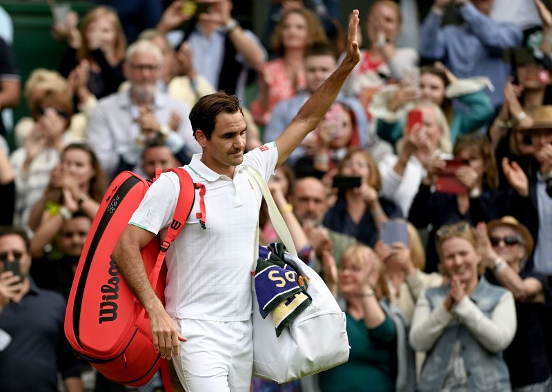 Roger Federer ovom je objavom rastužio sve svoje navijače, a i ostavio puno upitnika hoće li se uopće vratiti na teniske terene