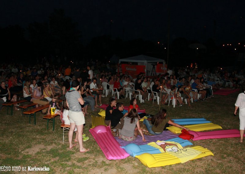 Riječno kino uz Karlovačko u španjolskom štihu