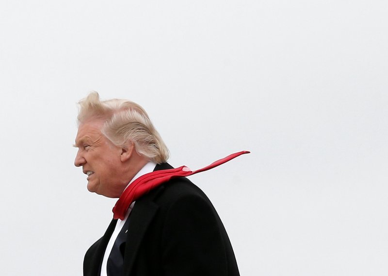 Trump će na inauguraciji dokazati da je kosa njegova