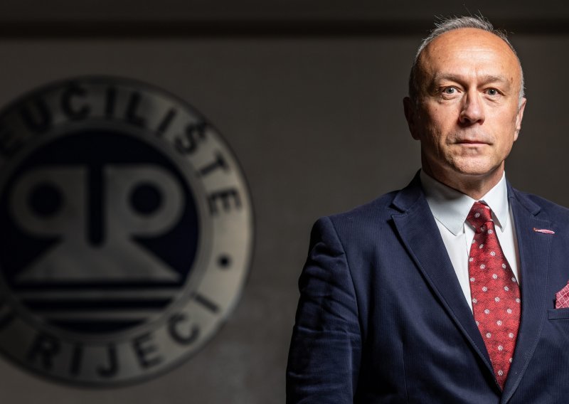 Prof. Trobonjača objasnio razliku u padu koncentracije antitijela kod cijepljenih i onih koji su preboljeli Covid