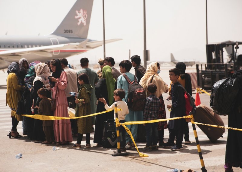 Afganistanka rodila u američkom evakuacijskom zrakoplovu