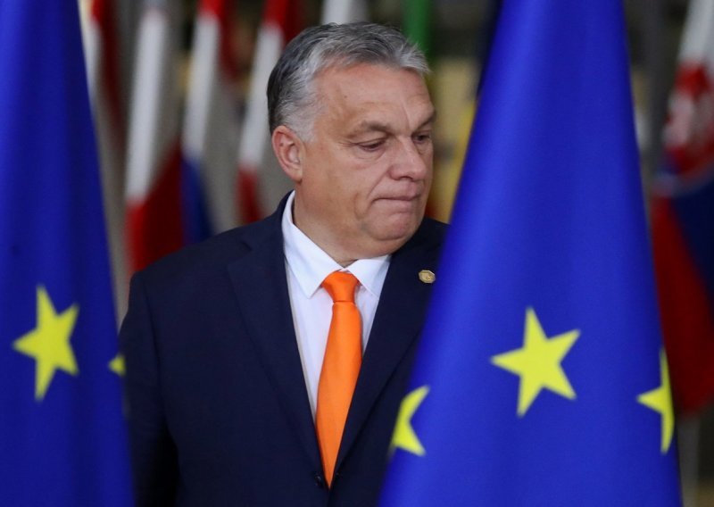Orban zamrzava cijene osnovnih prehrambenih proizvoda u Mađarskoj