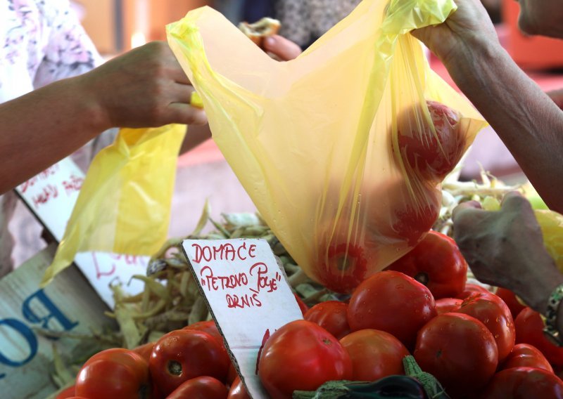 Cijene hrane podivljale, gdje je tome kraj? Evo što kaže stručnjak