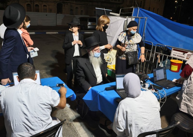 Izrael spustio na 12 godina dob za treću dozu cjepiva