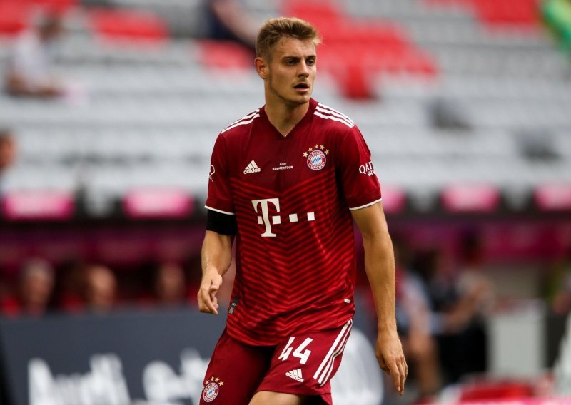 Nakon poziva izbornika Igora Bišćana da zaigraju za hrvatsku U-21 reprezentaciju, stigle reakcije igrača Bayerna, RB Salzburga i Borussije