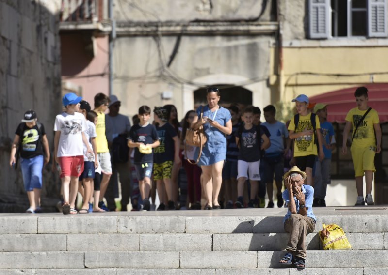 Agencijama s padom poslovanja većim od 75 posto dodijelit će se nepovratna sredstva. Vraća se davno uplaćen novac za nerealizirane ekskurzije i putovanja