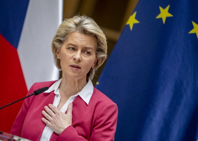 Von der Leyen: EU značajno povećava humanitarnu pomoć Afganistancima