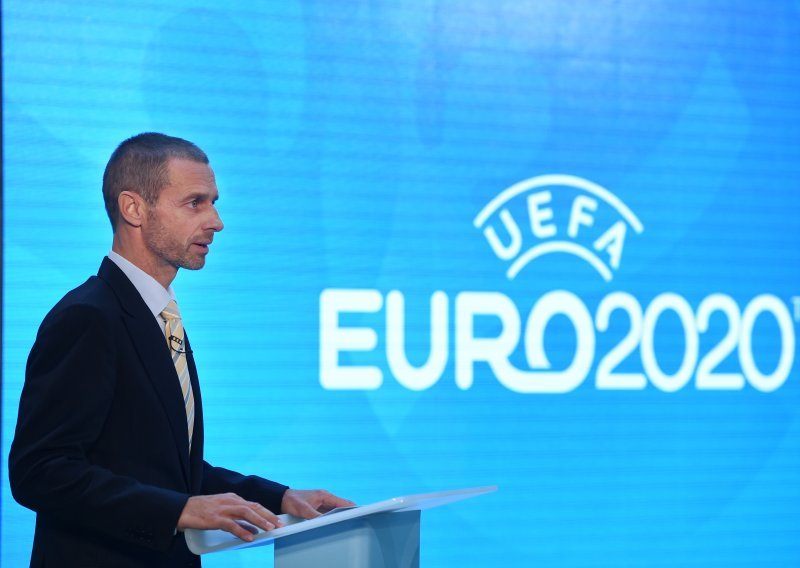 Predsjednik UEFA-e nagradio ljude koji su spasili život Christianu Eriksenu: 'To što su napravili je bilo ključno u njegovom preživljavanju'
