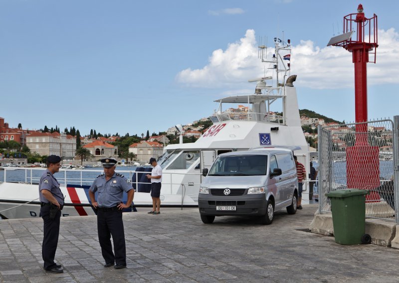 U gruškoj luci pronađeno mrtvo tijelo 81-godišnjeg utopljenika