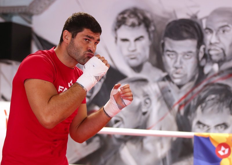 Filip Hrgović dogovorio svoju iduću borbu, a protivnik će mu biti nepobijeđeni boksač koji je baš sve svoje suparnike nokautirao