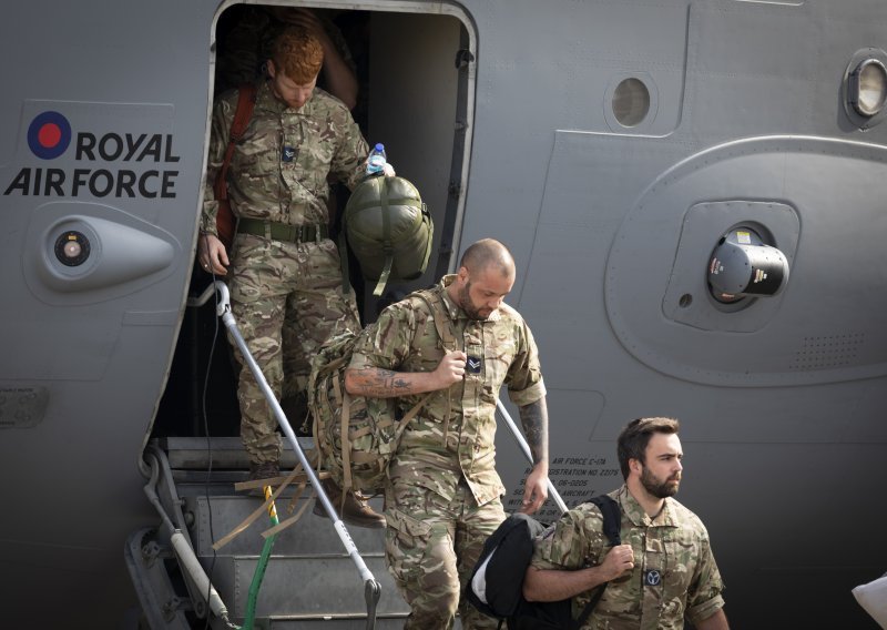 Nakon žestokih kritika Johnson brani britansko povlačenje iz Kabula: Britanija je ostala sigurna i istodobno poboljšala život stanovnicima Afganistana