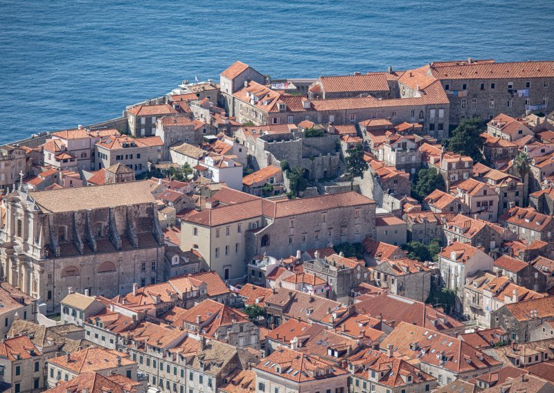 Dubrovnik: Deset godina bez ikakvih dozvola turistima iznamljuje dva gradska stana