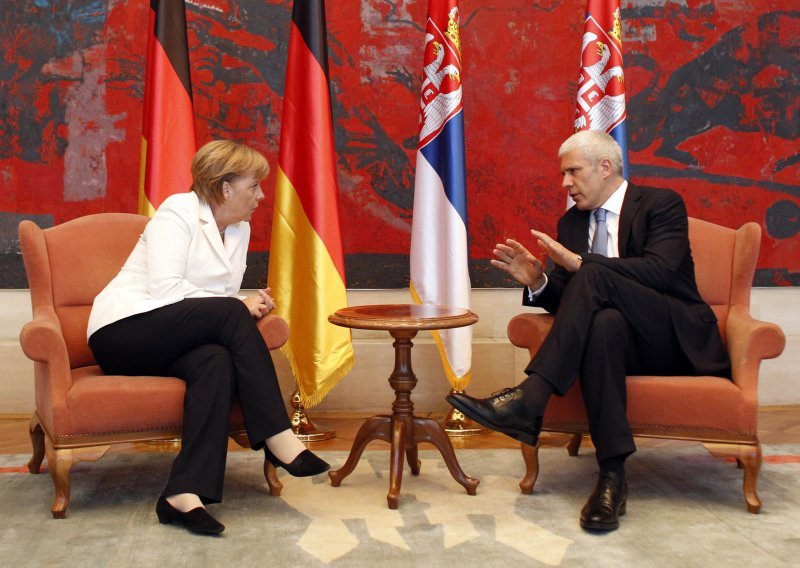 Germany wants Serbia in EU as well as progress in dialogue with Kosovo