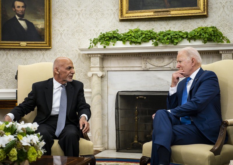 Iscurio transkript posljednjeg razgovora Bidena s afganistanskim predsjednikom prije pada Kabula: Otkriveno da nisu ni slutili da će talibani potpuno zavladati