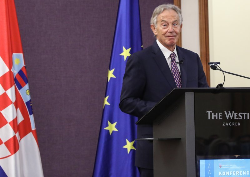 Blair: Zapad se treba pripremiti na bioterorističku prijetnju