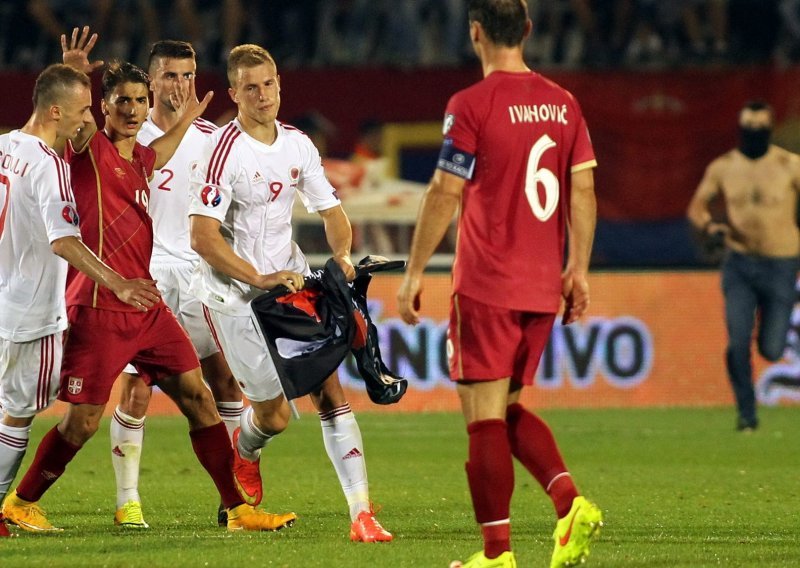 Ivica Osim o prekidu utakmice Srbije i Albanije; evo rješenja!