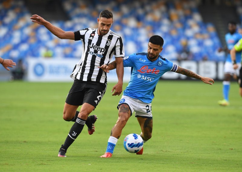 [FOTO] Napolijev preokret u velikom talijanskom derbiju, Juventus je zaista očajan i nije izdržao u Napulju