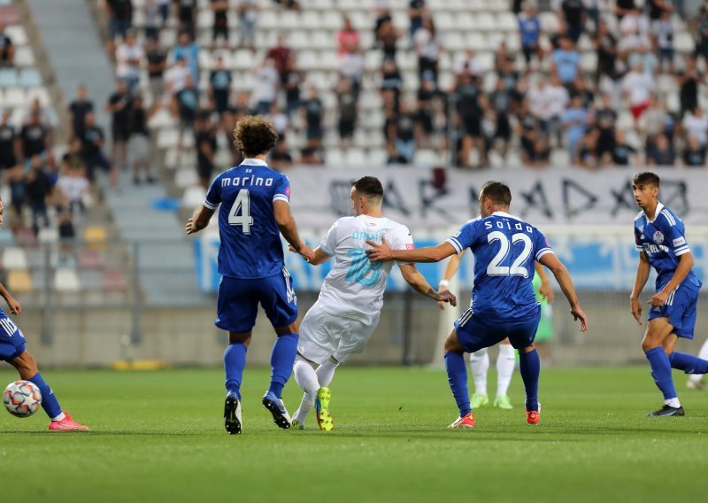 [VIDEO/FOTO] Slaven Belupo je poveo na Rujevici, a onda se ukazao Josip Drmić te je s dva pogotka odveo Rijeku do slavlja