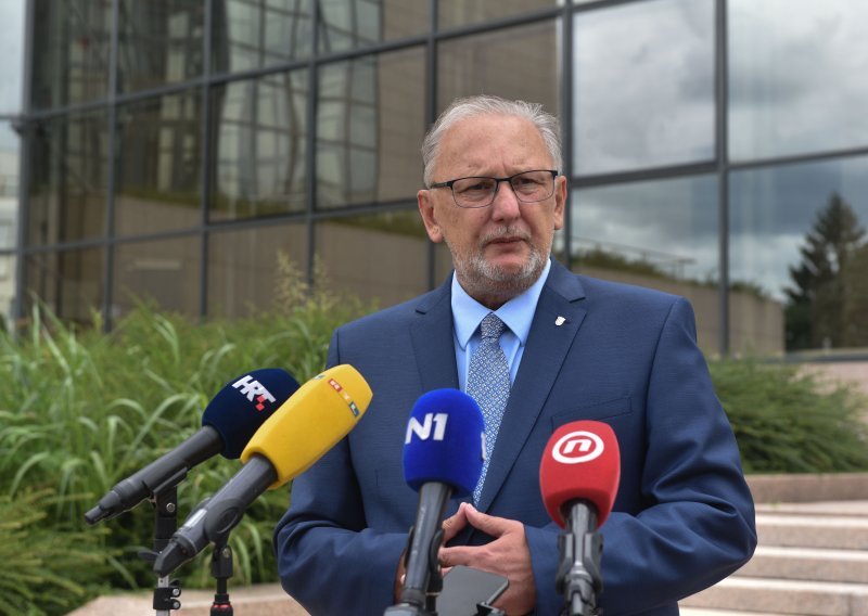 Božinović o obaveznoj Covid potvrdi: Ne očekujemo otpore u zdravstvu; moguće paralelno uvođenje za još jedan sustav