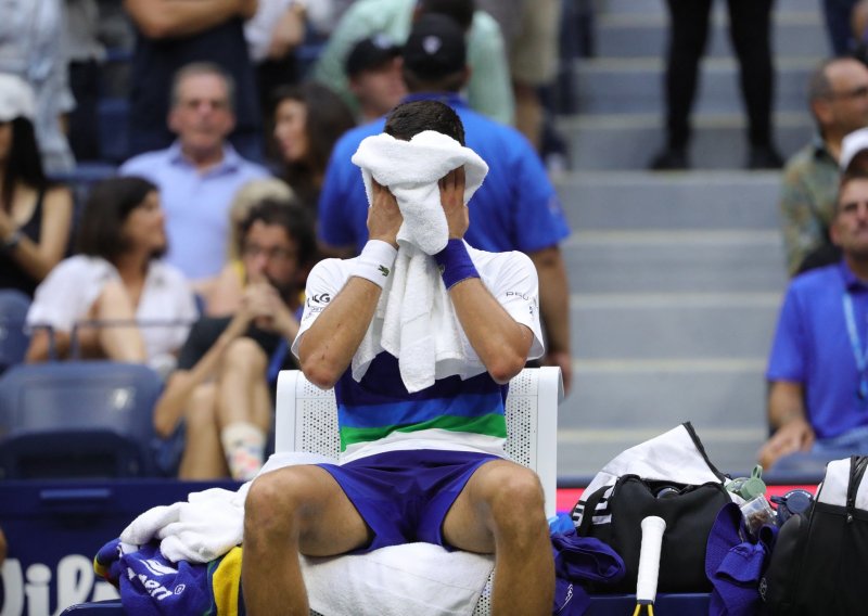 Novak Đoković kažnjen! Organizatori US Opena na to nisu mogli zažmiriti srpskom tenisaču; nije mu prvi puta