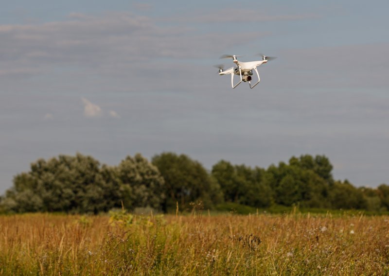 Nema boljih prinosa na poljima bez digitalizacije; sve je u rukama bespilotnih letjelica