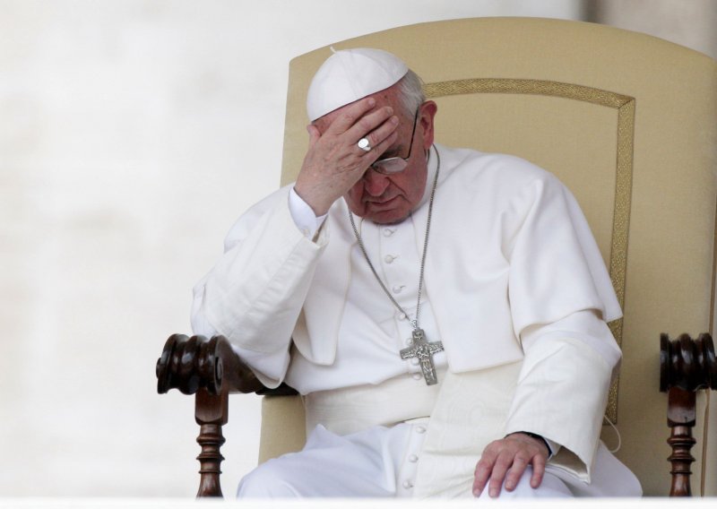Papa Franjo: Droga se ne suzbija drogom