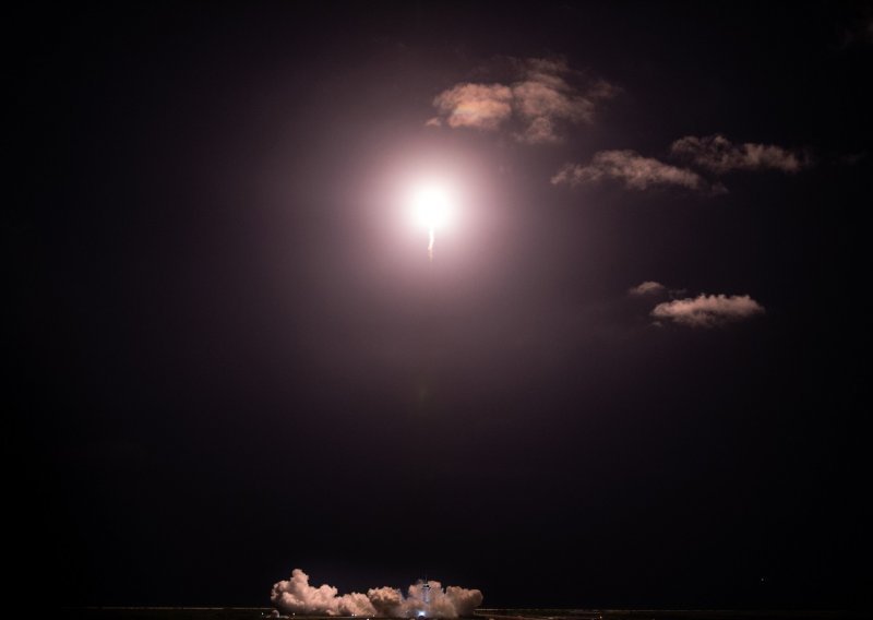 Let SpaceX-a za ISS s nedjelje prebačen na srijedu