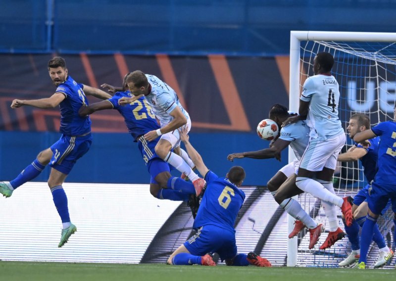 [FOTO] Dinamo razočarao i počastio West Ham s golovima i pobjedom; hrvatski prvak na najgori mogući način počeo sezonu u Europskoj ligi