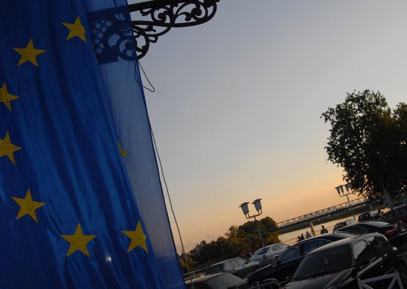 EU i OESS traže istragu zloporaba ovlasti u aferi sa šefom sigurnosne agencije u BiH