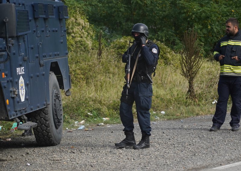 Srbija i Kosovo konačno se dogovorili: Kosovski specijalci povlače se s granice, oznaka države prelijepit će se naljepnicom