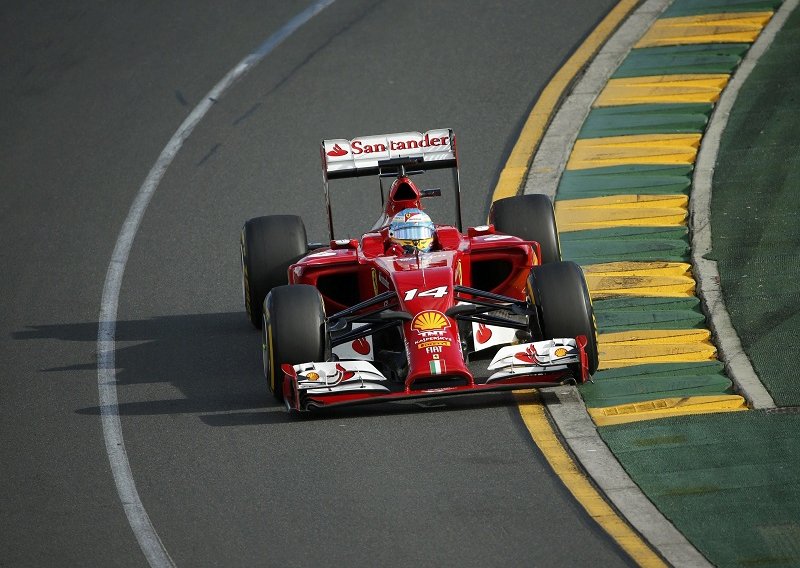 Panika u Ferrariju, bolid ima veliki hendikep!?