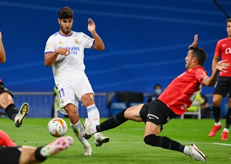 Real Madrid je i bez pomoći Luke Modrića razbio Mallorcu; 'kraljevi' su im utrpali šest golova, a hat-trick zabio je Asensio