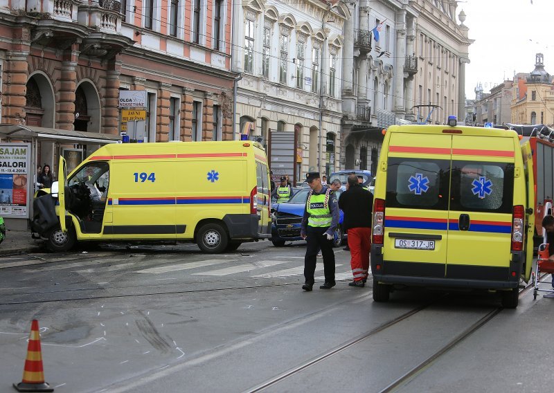 Hitna pod pritiskom: Gotovo da nema dana bez alkoholiziranih vozača, broj pijanih oba spola za volanom podjednak, ali u jednoj kategoriji prednjače muškarci