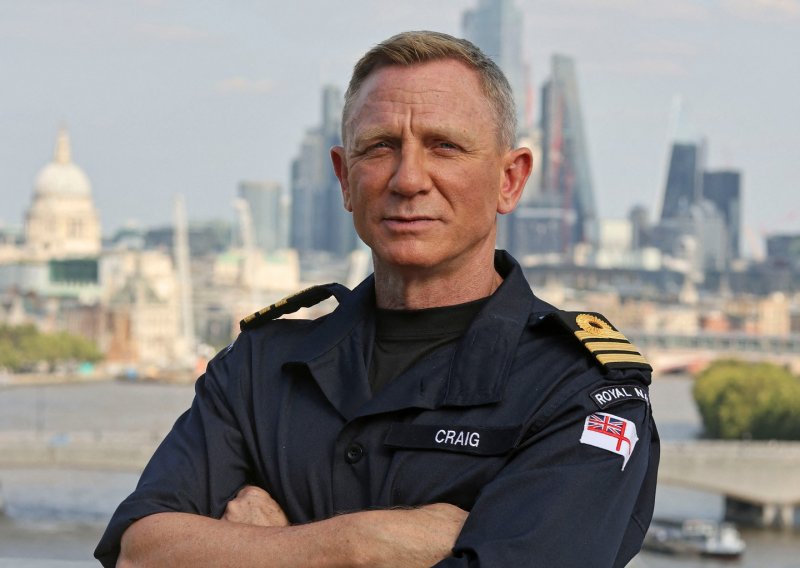 Baš poput Jamesa Bonda: Daniel Craig dobio čin počasnog zapovjednika u britanskoj kraljevskoj mornarici