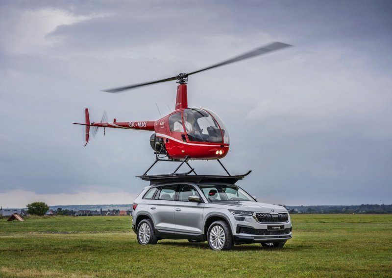 [FOTO/VIDEO] Škoda Kodiaq izdržala nevjerojatan test! Helikopter težak pola tone sletio na krov automobila