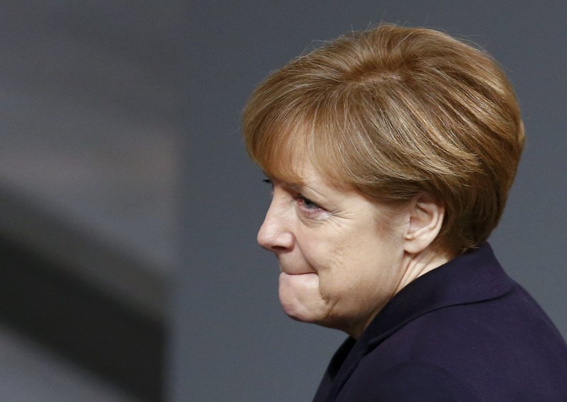 Merkel: Eurozona može i bez Grčke