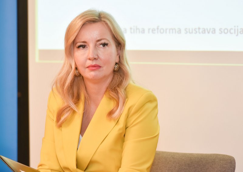 Državna tajnica: Centar nije imao informacije o nasilju u obitelji ubijene djece